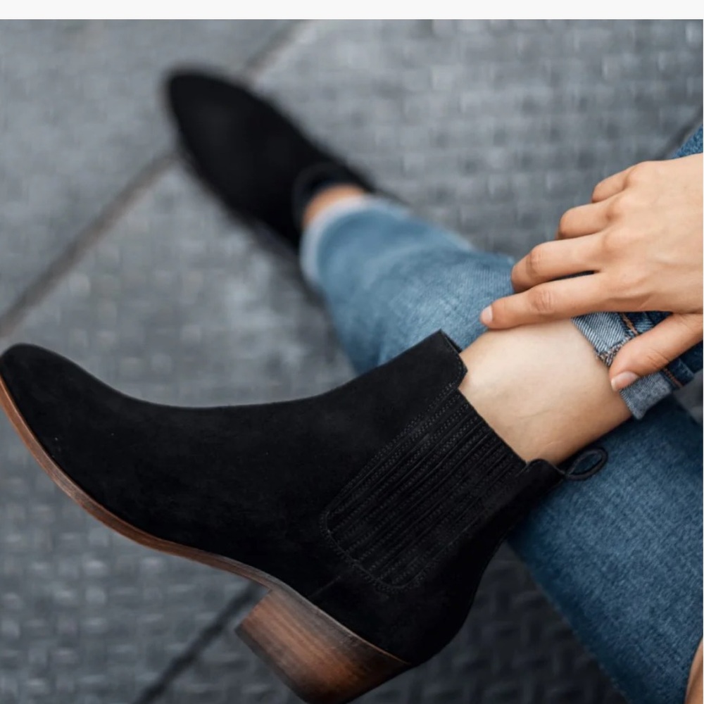 Thursday Dreamer Bootie - Picture 12 of 12